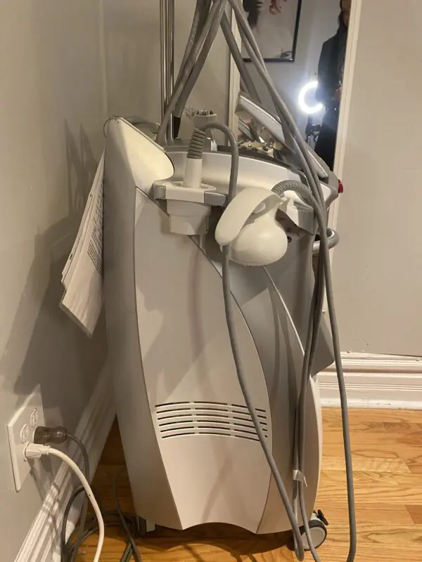 Venus Concept Legacy (2020) - Image 2