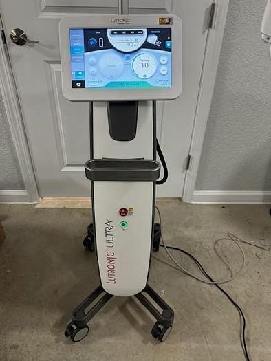 2023 Lutronic LaseMD ULTRA Fractional Laser