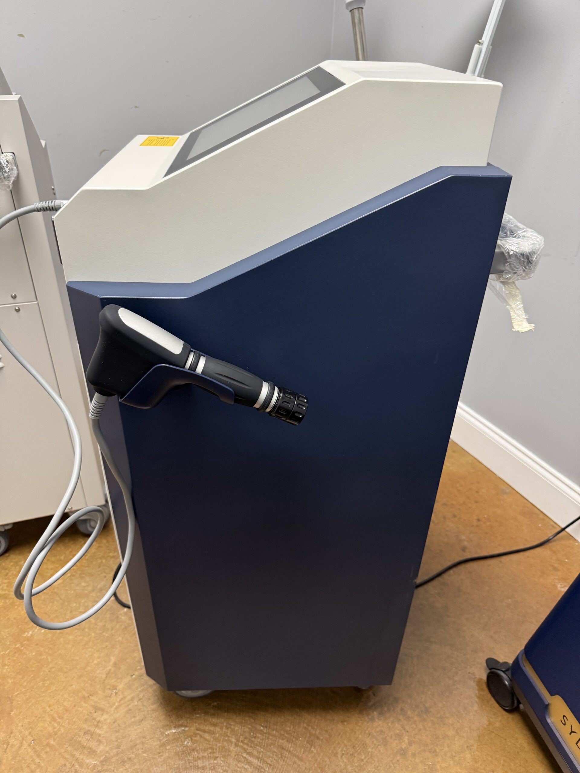 GZ Longest LGT-2510A Shockwave Therapy - Image 3