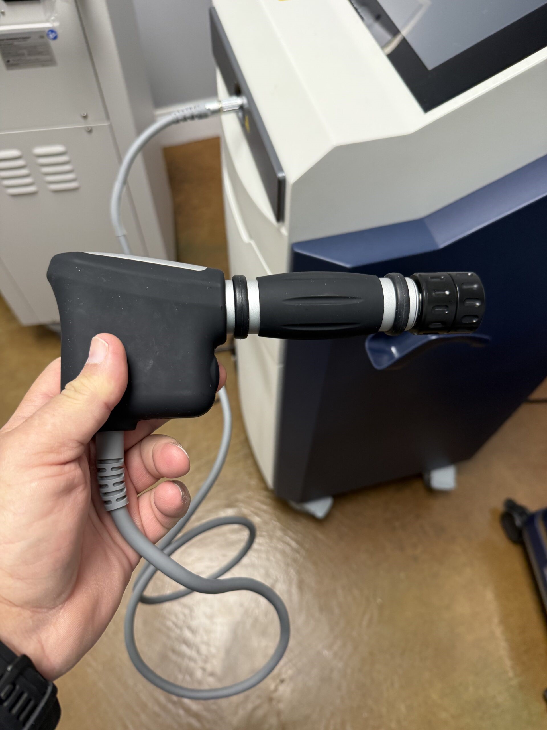 GZ Longest LGT-2510A Shockwave Therapy - Image 7