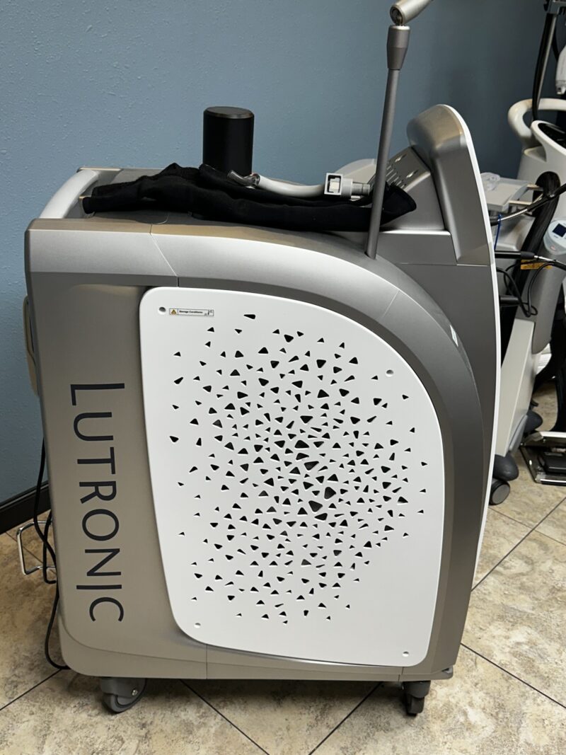 Lutronic Clarity Machine - LENCANA MEDICAL LASER