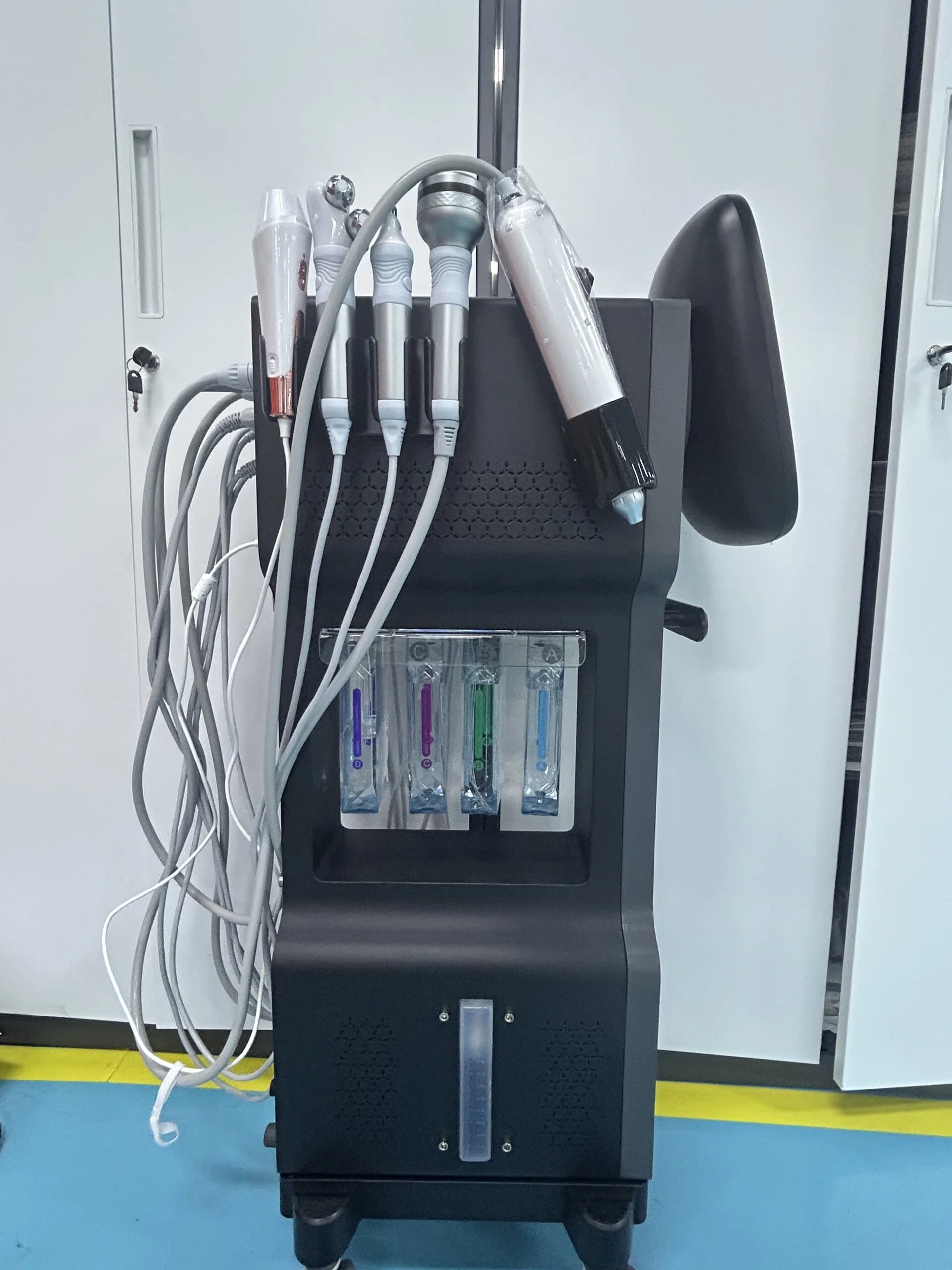 New Aesthetika AKUA Skin Facial System - Image 3